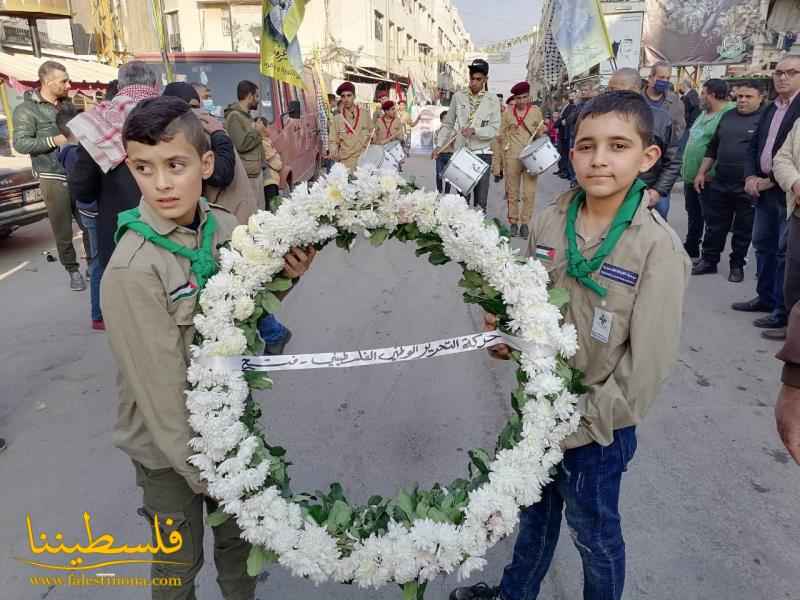 (تحت المقال - 1) - حركة "فتح" تُكلّل أضرحة الشهداء في مخيم نهر البارد بالزهور إحياءً لـ"يوم الشهيد الفلسطيني"