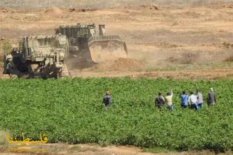 الاحتلال يستهدف أراضي المزارعين ورعاة الأغنام شرق المغازي والصيادين في بحر غزة