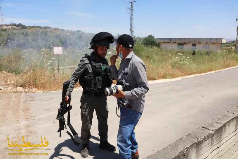 جنين: الاحتلال يعتدي على الصحفيين ويحطم كاميرا تلفزيون فلسطين