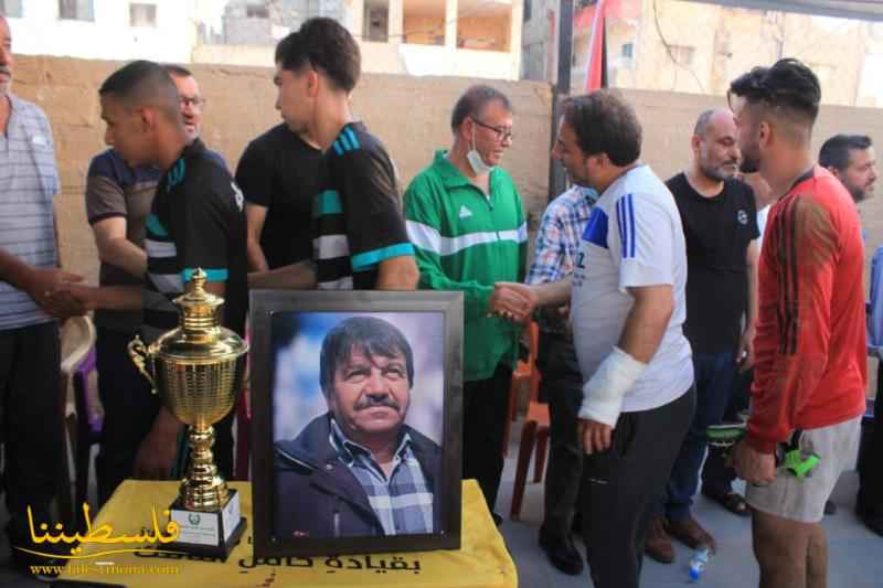 (تحت المقال - 31) - الأنصار - عين الحلوة بطل كأس المرحوم الحاج حسني بركات الجشي لكرة القدم