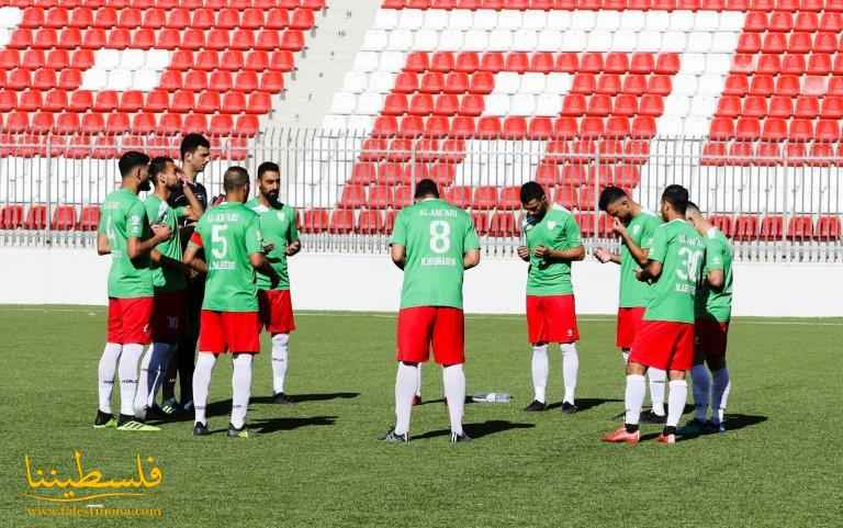 "الأمعري" يحافظ على حظوظه بالبقاء بفوز عريض على "إسلامي قلقيلية" و"السموع" يعمق جراح "مركز طولكرم"