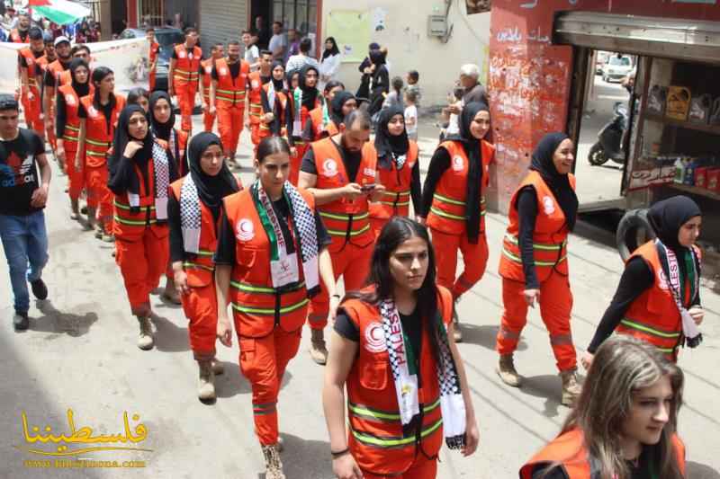 (تحت المقال - 11) - مسيرةٌ جماهيريةٌ ضخمةٌ في مخيّم عين الحلوة إحياءً للذكرى الـ٧٤ للنكبة