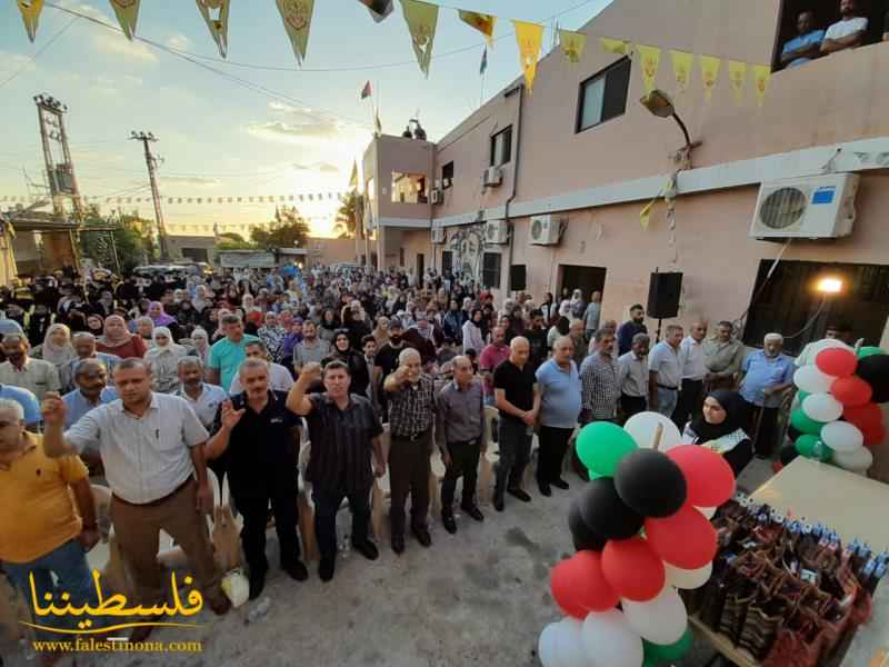 (تحت المقال - 26) - حركة "فتـح" تُكرّم الطلاب الناجحين والمتفوّقين في مخيّم البرج الشمالي