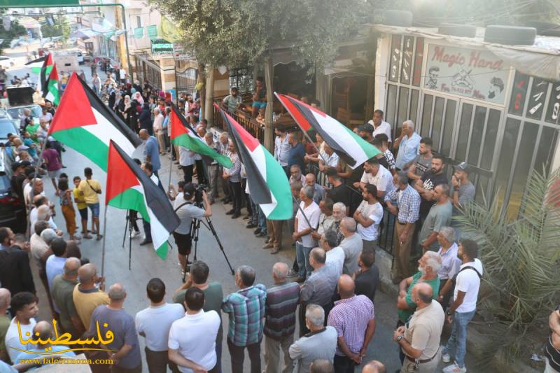 (تحت المقال - 4) - حركة "فتح" في صور تُشارك في الوقفة التضامنيَّة مع شعبنا الفلسطيني