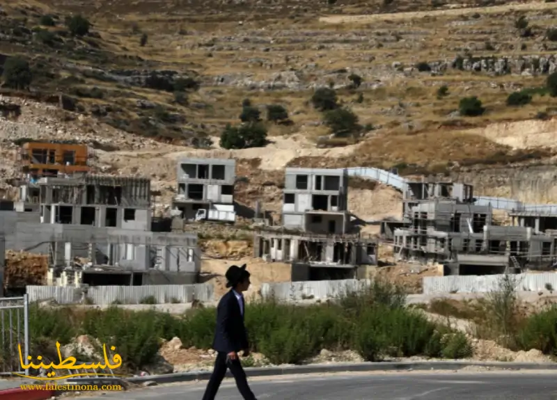 مستوطنة جديدة على أراضي بلدة دير استيا في سلفيت