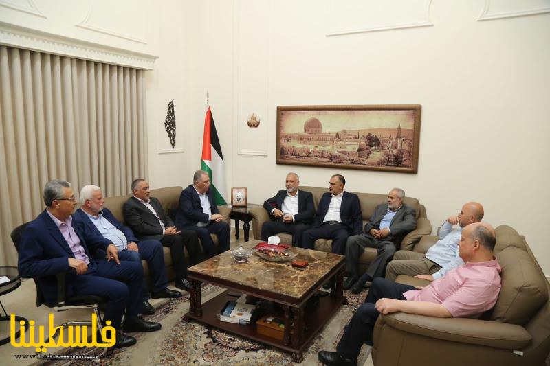 (تحت المقال - 3) - السَّفير دبور يستقبل لجنة العلاقات الفلسطينية اللبنانية المركزية في حركة "أمل"