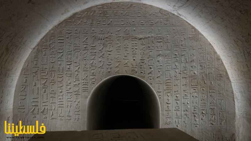 "جدار به نصوص ضد لدغات الثعابين".. اكتشافات أثرية جديدة بمصر