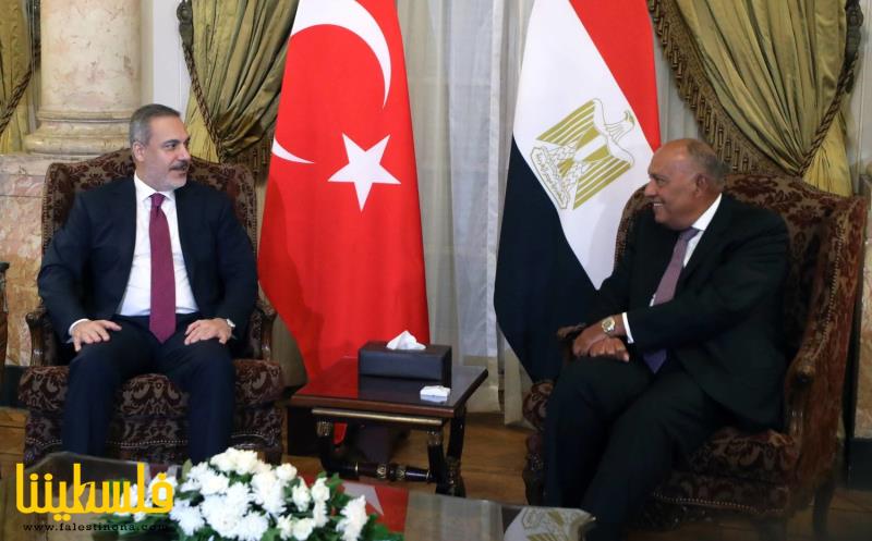 وزيرا الخارجية المصري والتركي يؤكدان العمل على توفير كافة أوجه...