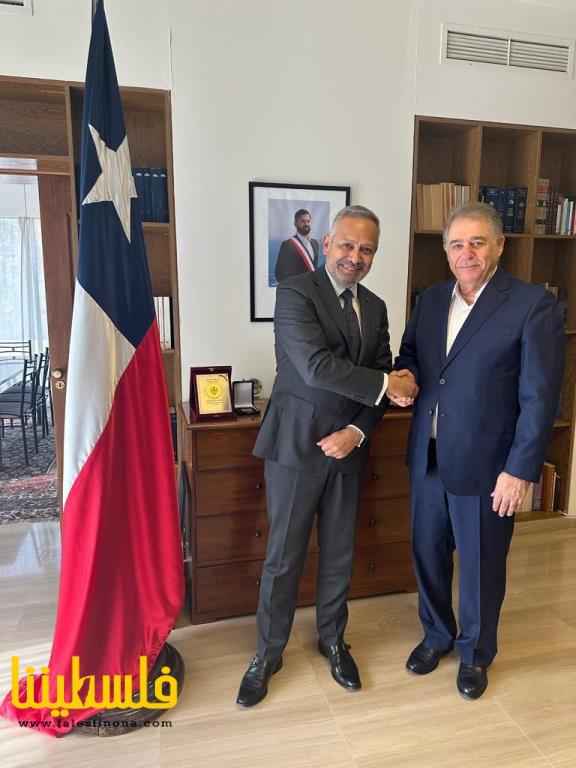 السفيرَّ دبور يلتقي السفير التشيلي في لبنان