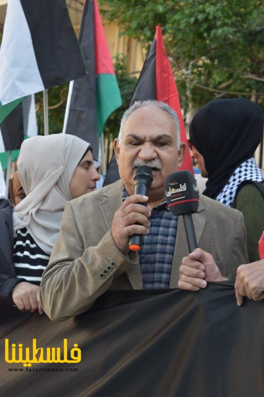 مؤسسة الشهيد أبو جهاد الوزير تطلق أعمال مؤتمرها في يوم المعاق العالمي،  بوقفة مع الجسم الطبي في غزة