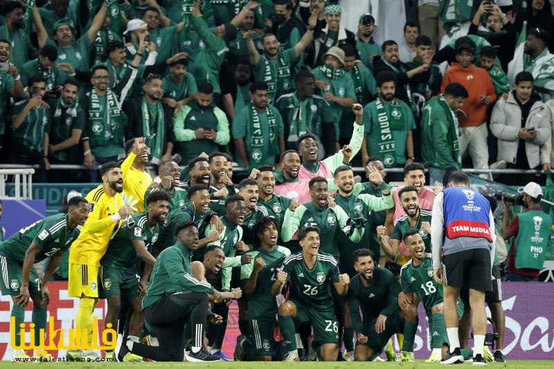 كأس آسيا: السعودية تلحق بركب المتأهلين وعُمان تسقط في فخ التعا...
