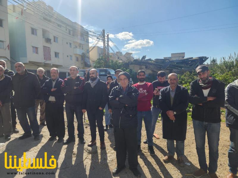 (تحت المقال - 2) - وقفةٌ وطنيةٌ في نهر البارد دعمًا لفلسطين ومطالبةً لاستمرار عمل الأونروا