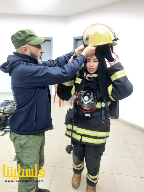 أفواج الإطفاء الفلسطينية تنظم دورة تدريبية في مخيم البص