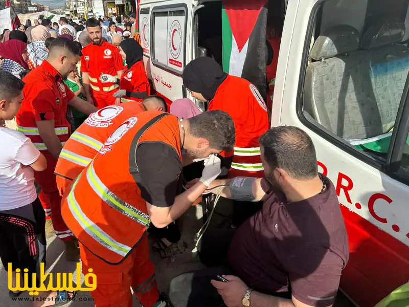 (تحت المقال - 3) - زاوية لوحدة الإسعاف والطوارئ في معرض الخيم في نهر البارد بمناسبة النكبتين