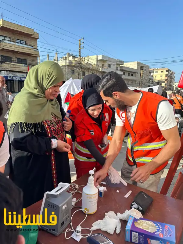 (تحت المقال - 7) - زاوية لوحدة الإسعاف والطوارئ في معرض الخيم في نهر البارد بمناسبة النكبتين